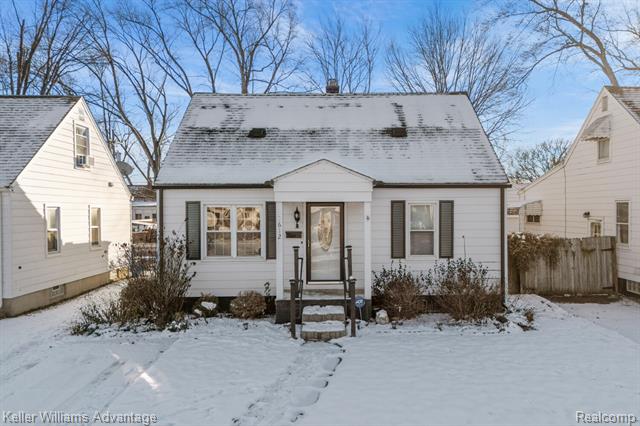 Builiding view two for 1612 Donald, Royal Oak, MI. 48073