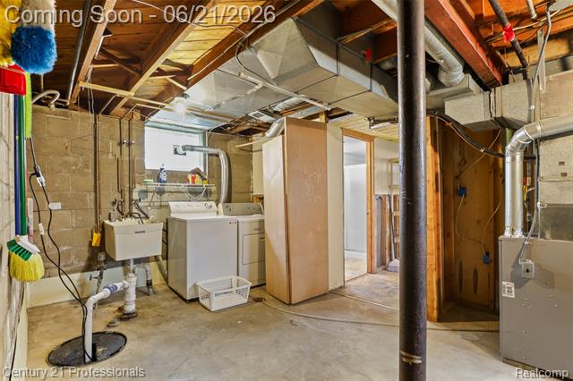 Builiding view twenty for 115 Gargantua, Clawson, MI. 48017