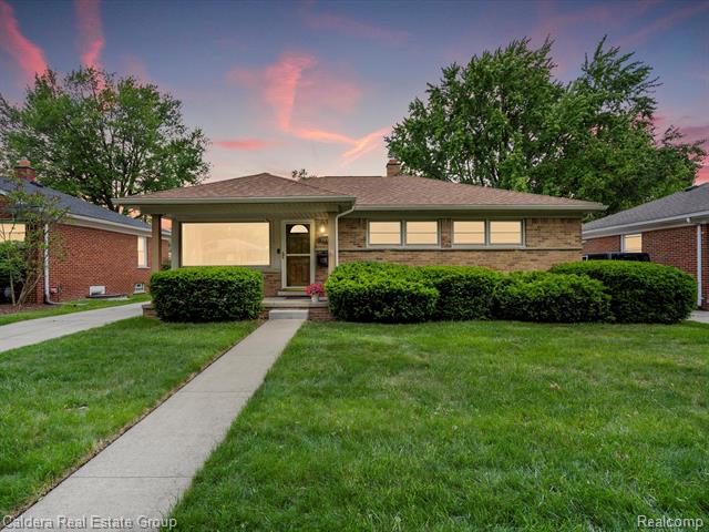 front view for 1611 Huron Ave, Royal Oak, Mi. 48073