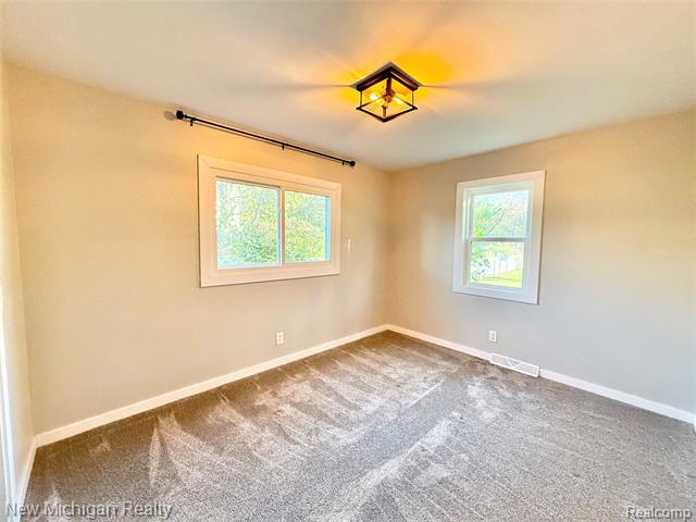 Builiding view twelve for 823 Silver Lake, Fenton, MI. 48430