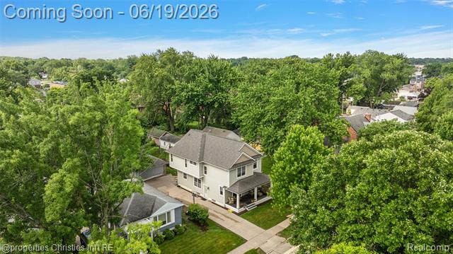 Builiding view thirteen for 525 Broadacre, Clawson, MI. 48017