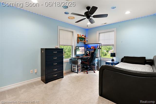 Builiding view thirty eight for 525 Broadacre, Clawson, MI. 48017