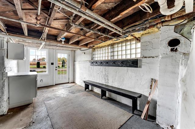 Builiding view fifty seven for 4391 Fruit Ridge, Grand Rapids, MI. 49544