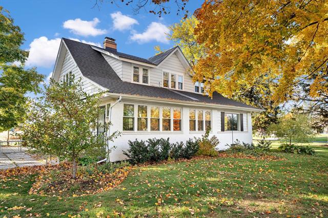 Builiding view five for 4391 Fruit Ridge, Grand Rapids, MI. 49544