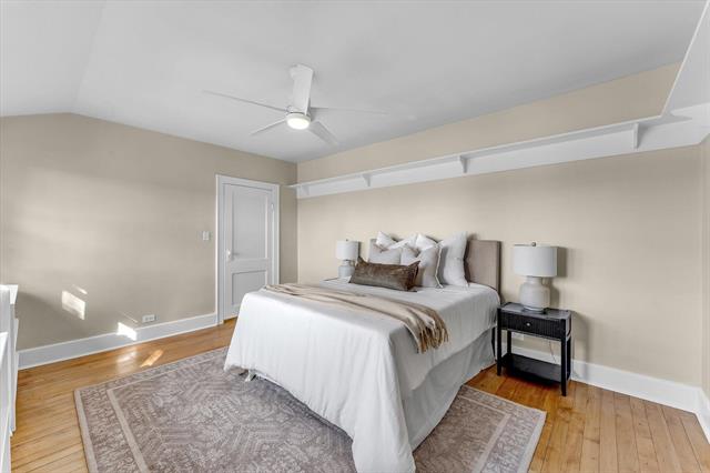 Builiding view forty four for 4391 Fruit Ridge, Grand Rapids, MI. 49544