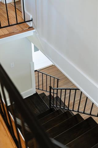 Builiding view forty for 4391 Fruit Ridge, Grand Rapids, MI. 49544