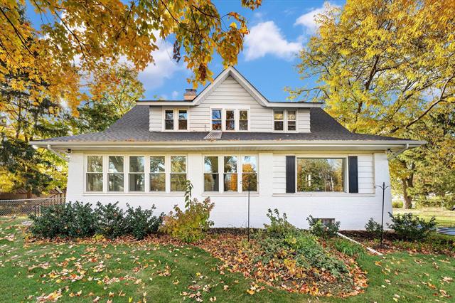 Builiding view four for 4391 Fruit Ridge, Grand Rapids, MI. 49544