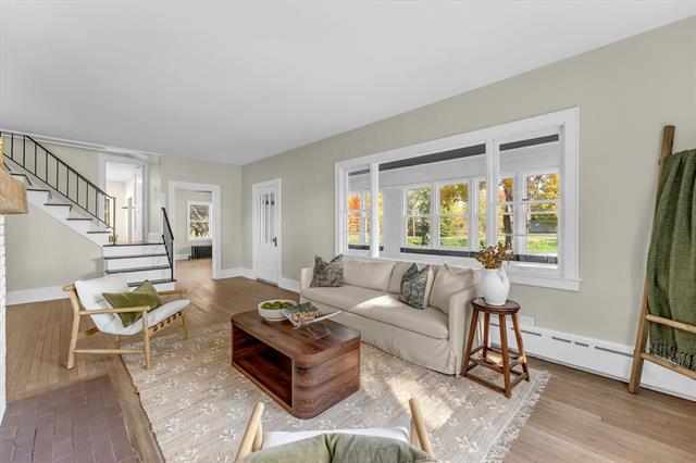 Builiding view thirty four for 4391 Fruit Ridge, Grand Rapids, MI. 49544