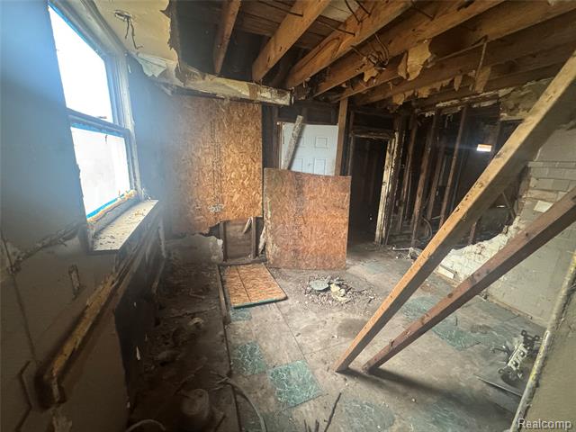 Builiding view eighteen for 11354 Steel, Detroit, MI. 48227