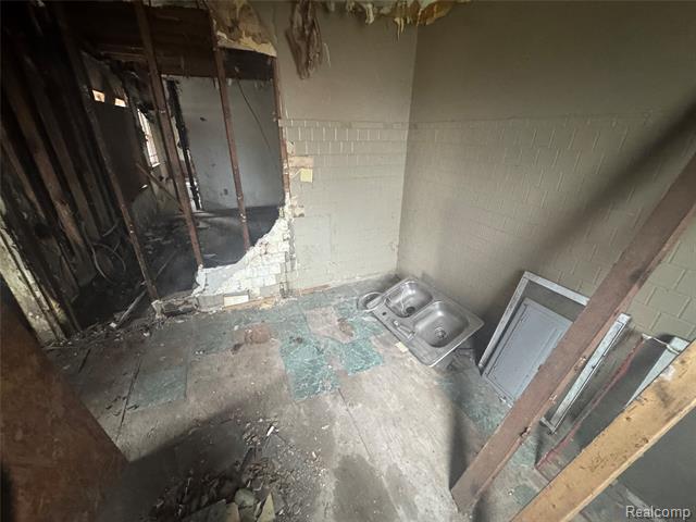 Builiding view twenty three for 11354 Steel, Detroit, MI. 48227