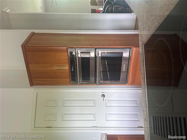 Builiding view eleven for 3520 Blue Heron, Ypsilanti, MI. 48198