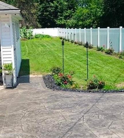 Builiding view forty for 298 Broadacre, Clawson, MI. 48017