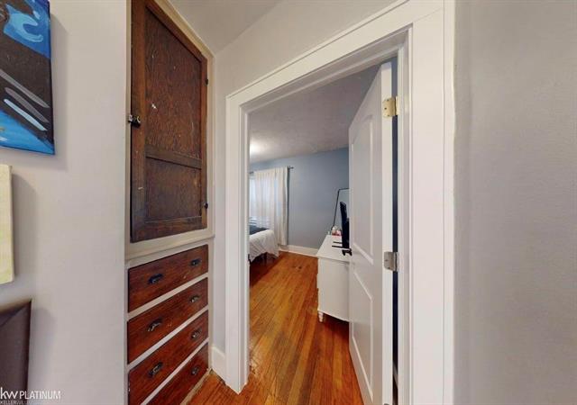 Builiding view twenty six for 298 Broadacre, Clawson, MI. 48017