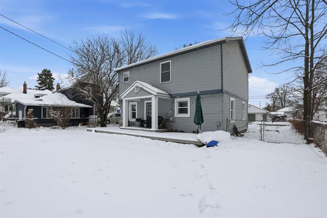 Builiding view five for 21 Andrews Street, Lake Orion, MI. 48362