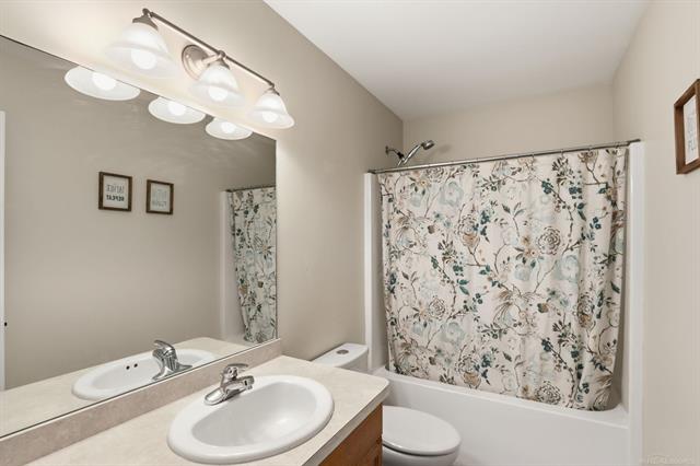 Builiding view twenty for 21 Andrews Street, Lake Orion, MI. 48362