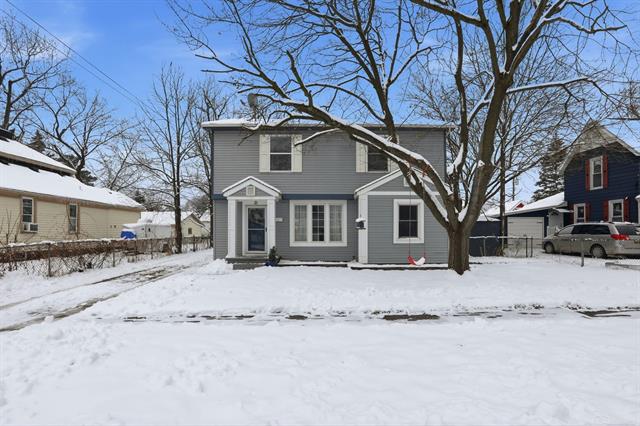 front view for 21 N Andrews Street, Lake Orion, Mi. 48362