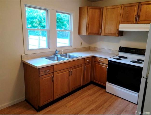 Builiding view one for 822 Isham Street, Owosso, MI. 48867