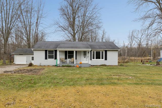 Builiding view two for 1355 Byrnes Drive, Clio, MI. 48420