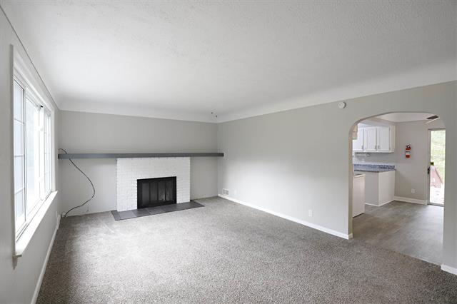 Builiding view six for 10008 Coldwater Road, Flushing, MI. 48433