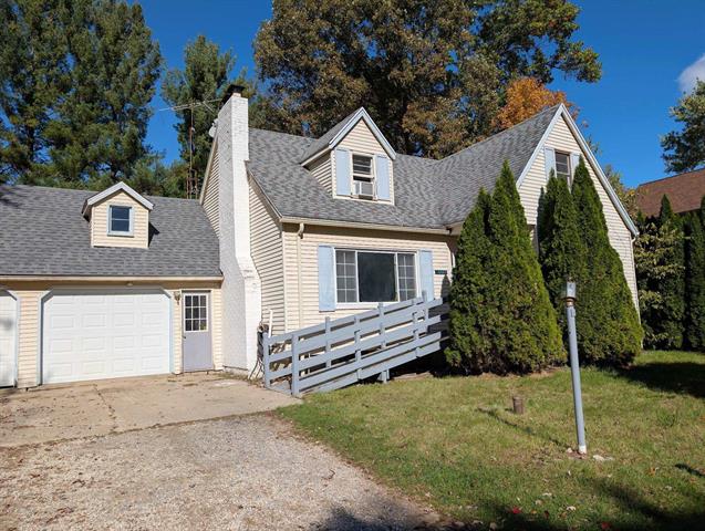 Builiding view thirty one for 10008 Coldwater Road, Flushing, MI. 48433