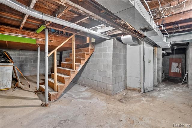 Builiding view twenty five for 508 Deland Road, Flushing, MI. 48433