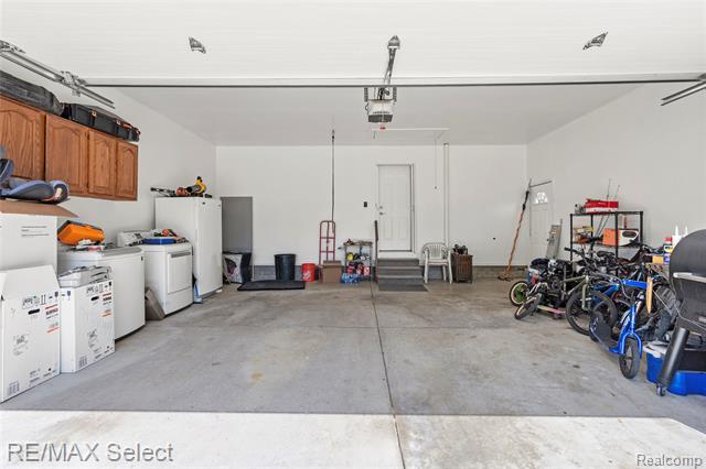 Builiding view forty two for 2288 Lost Creek Drive, Flushing, MI. 48433