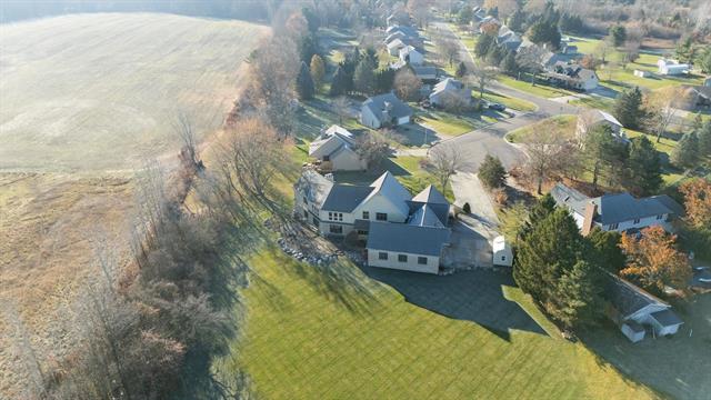 Builiding view forty four for 2366 Lost Creek Court, Flushing, MI. 48433