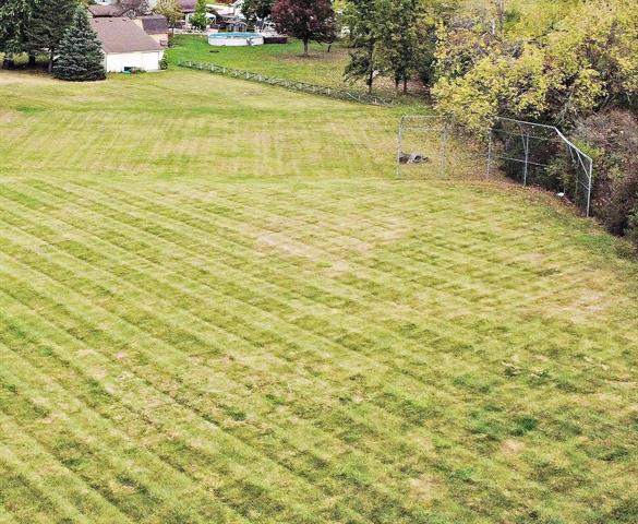 Builiding view forty six for 2366 Lost Creek Court, Flushing, MI. 48433