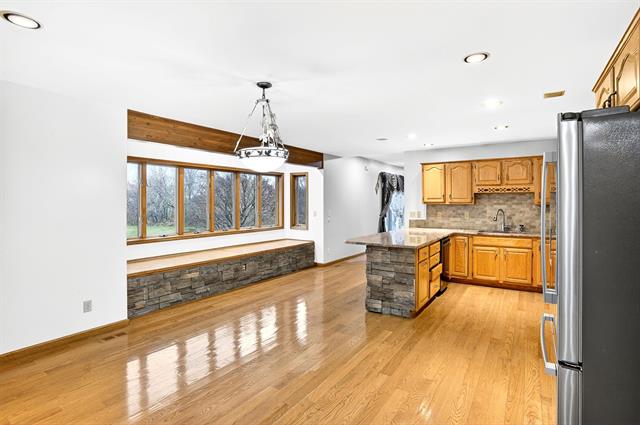 Builiding view seven for 2366 Lost Creek Court, Flushing, MI. 48433