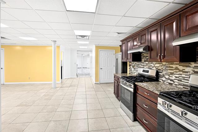 Builiding view thirty eight for 2366 Lost Creek Court, Flushing, MI. 48433