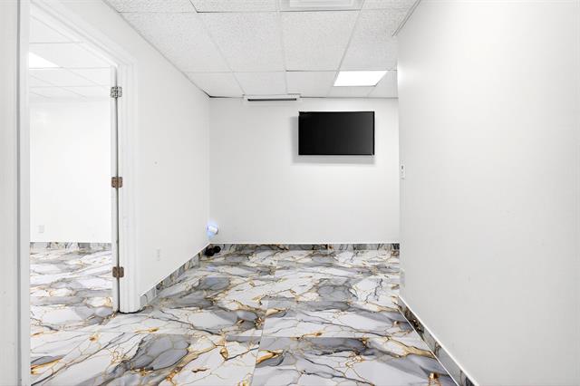 Builiding view thirty six for 2366 Lost Creek Court, Flushing, MI. 48433