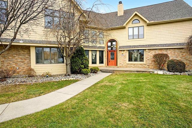 Builiding view two for 2366 Lost Creek Court, Flushing, MI. 48433