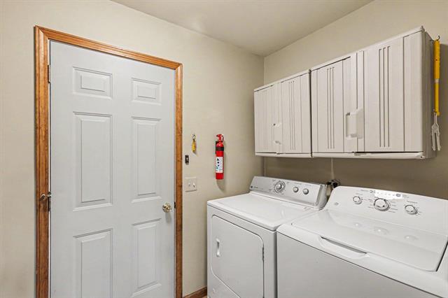 Builiding view eleven for 22280 Quail Run, South Lyon, MI. 48178