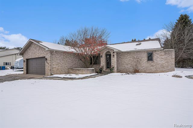 Builiding view one for 5428 Owen Road, Linden, MI. 48451