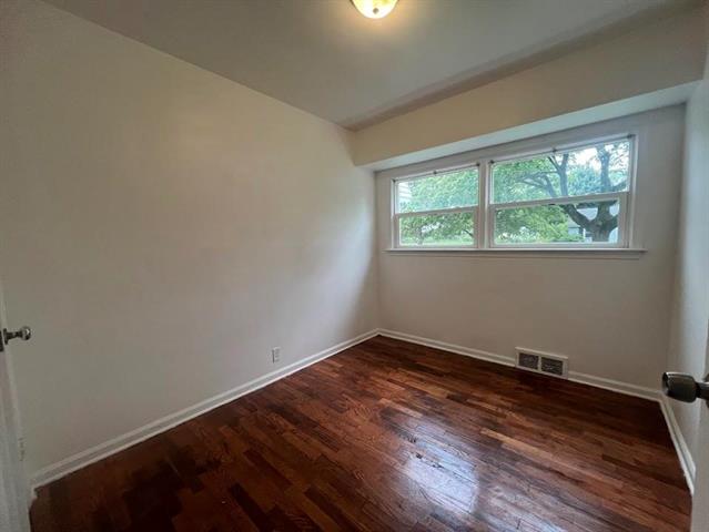 Builiding view four for 4702 Warrington Drive, Flint, MI. 48504