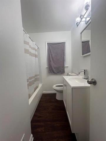 Builiding view nine for 4702 Warrington Drive, Flint, MI. 48504