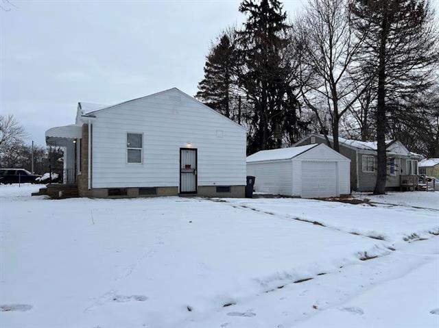 Builiding view one for 4702 Warrington Drive, Flint, MI. 48504