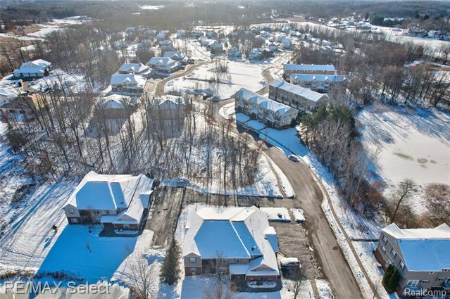 Builiding view six for 753 Eagle Drive, Fenton, MI. 48430