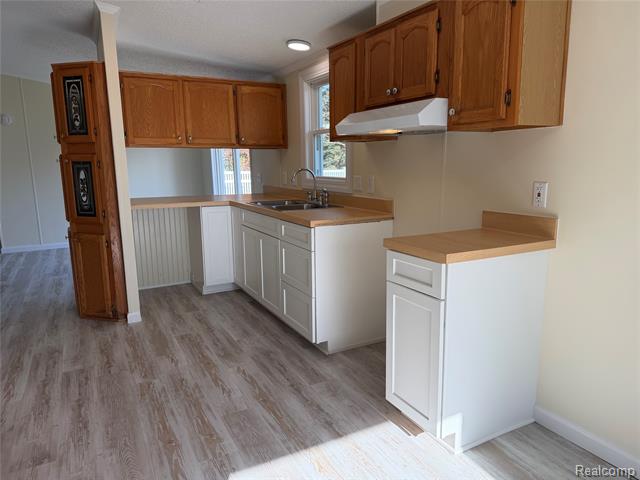 Builiding view eight for 2218 Disch Street, Flushing, MI. 48433