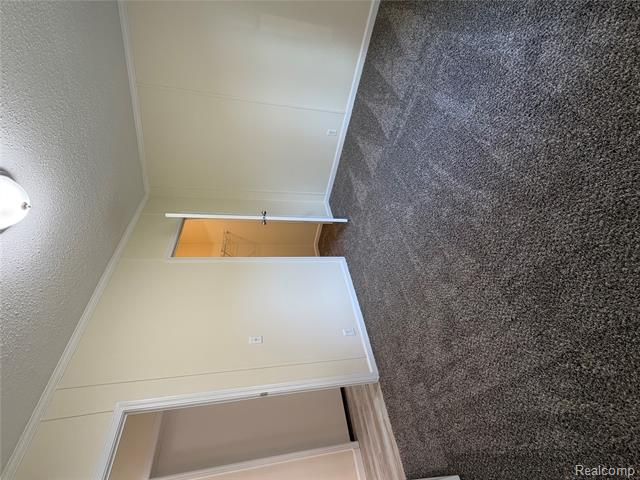 Builiding view fifteen for 2218 Disch Street, Flushing, MI. 48433