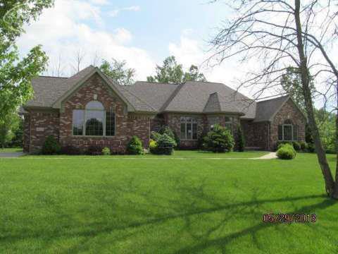 front view for 9035 N Island Drive, Flushing, Mi. 48433