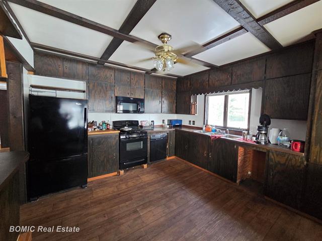 Builiding view three for 8832 Ormes Road, Vassar, MI. 48768