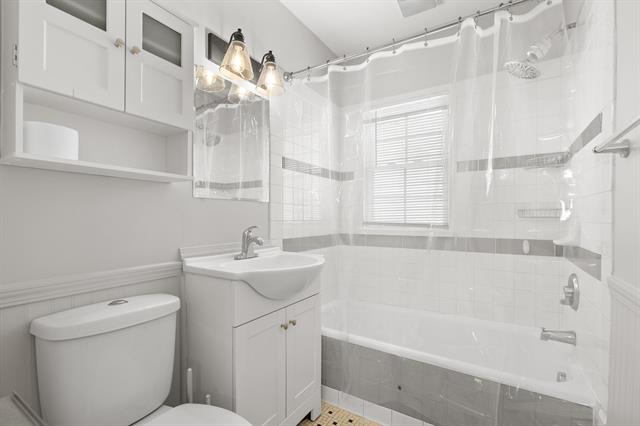 Builiding view fifteen for 153 23Rd, Battle Creek, MI. 49015