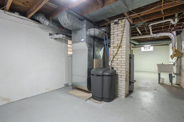 Builiding view thirty for 153 23Rd, Battle Creek, MI. 49015