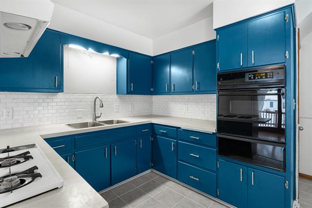 Builiding view twelve for 153 23Rd, Battle Creek, MI. 49015