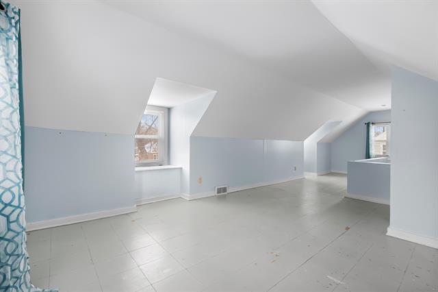 Builiding view twenty three for 153 23Rd, Battle Creek, MI. 49015