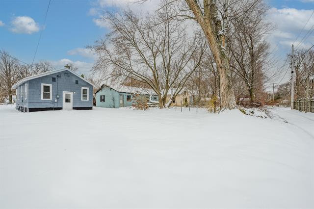 Builiding view sixteen for 1216 Broadway, Benton Harbor, MI. 49022