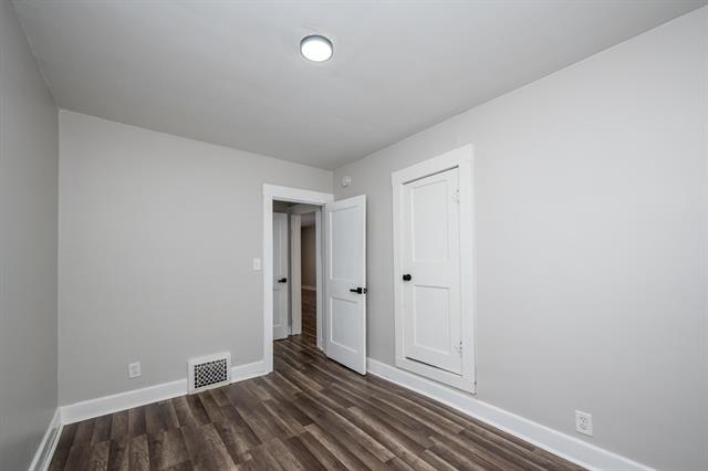 Builiding view thirteen for 1216 Broadway, Benton Harbor, MI. 49022