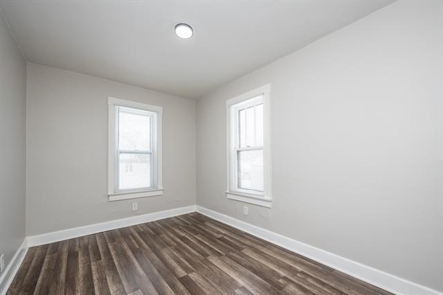 Builiding view twelve for 1216 Broadway, Benton Harbor, MI. 49022