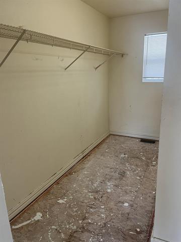 Builiding view eleven for 134 Clarendon, Kalamazoo, MI. 49006